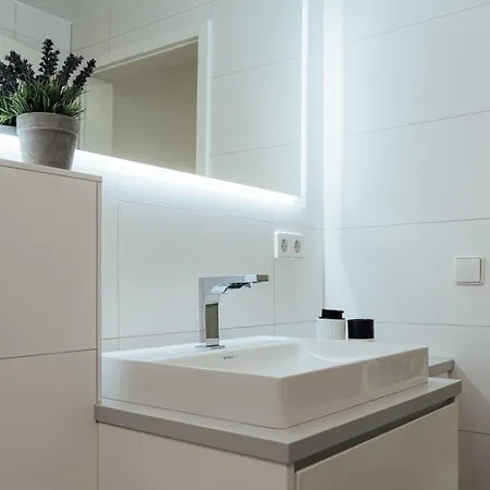 Appartamentino - Stilvolle Einliegerwohnung Nahe Freiburg 아파트 호이바일러